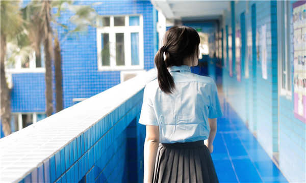 玛沁如何找到一个可以帮助我生孩子的女人？